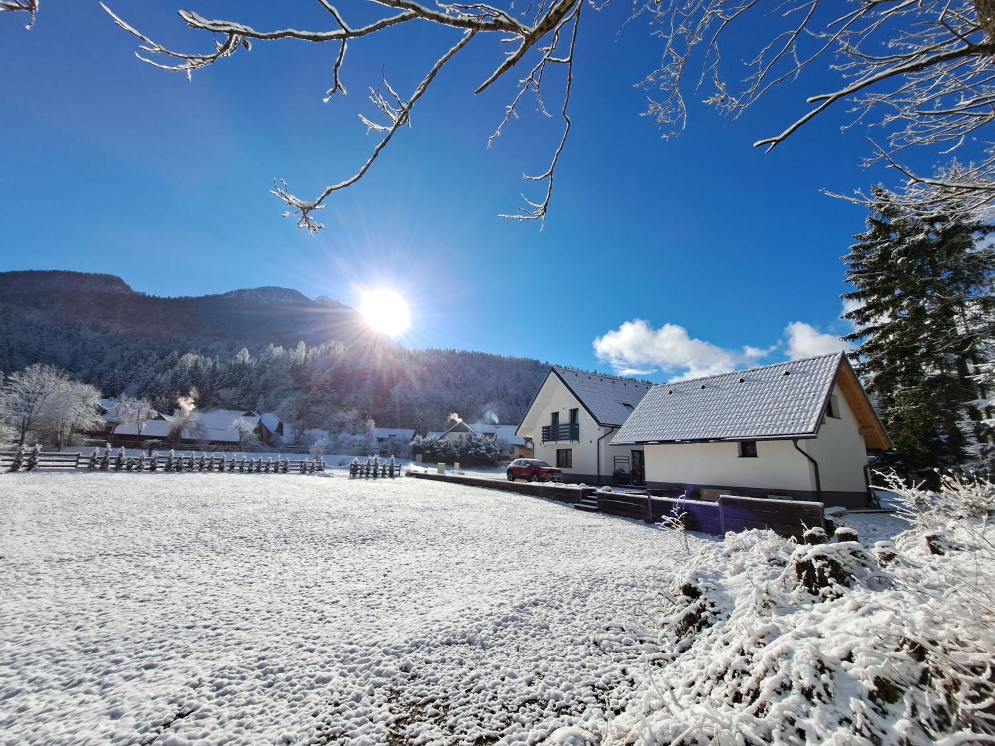 Riverside Apartma 1, Kranjska Gora Lägenhet Exteriör bild